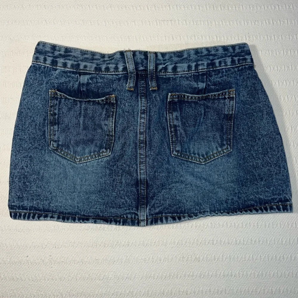 Womens Y2K Style Blue Denim Micro Mini Cotton Cut Off Jean Skirt Size 6 Medium - Picture 2 of 4